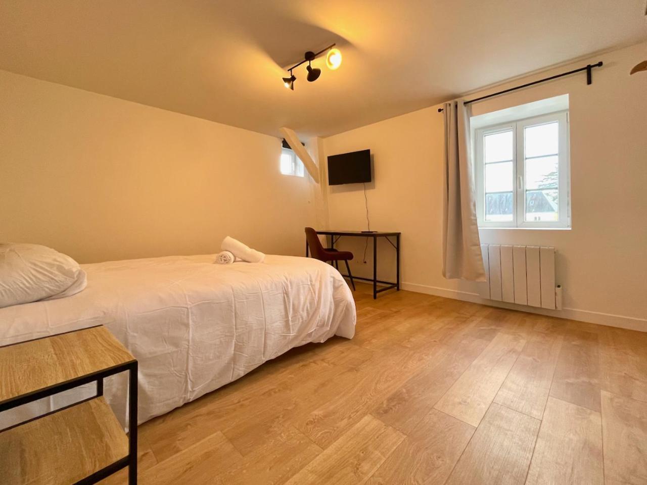 Legendes De La Piste - Sonights Apartment Château-du-Loir Exterior foto